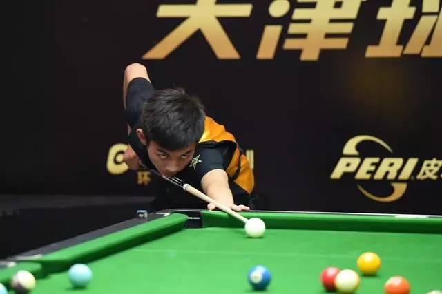 奉献一场精 奉献一场精