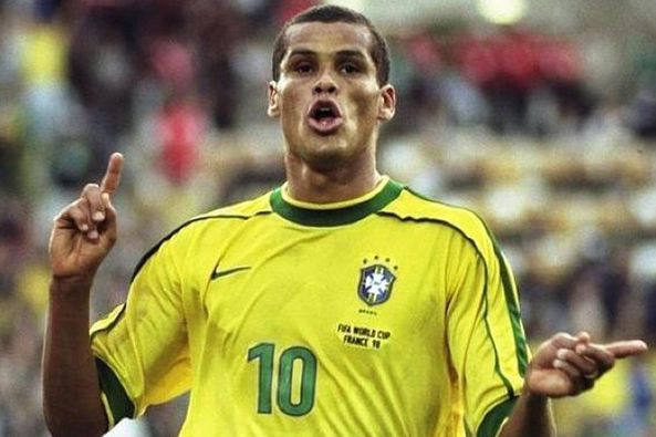 引进明星后 引进明星后