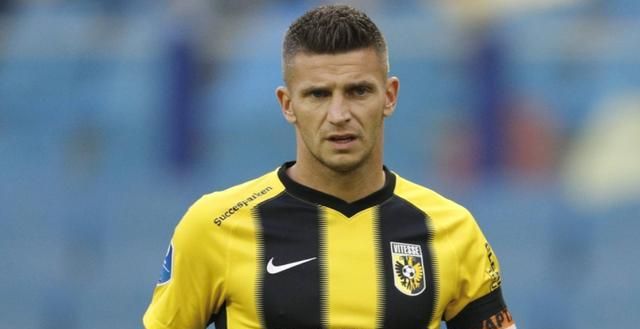 猫咪伸懒腰 猫咪伸懒腰