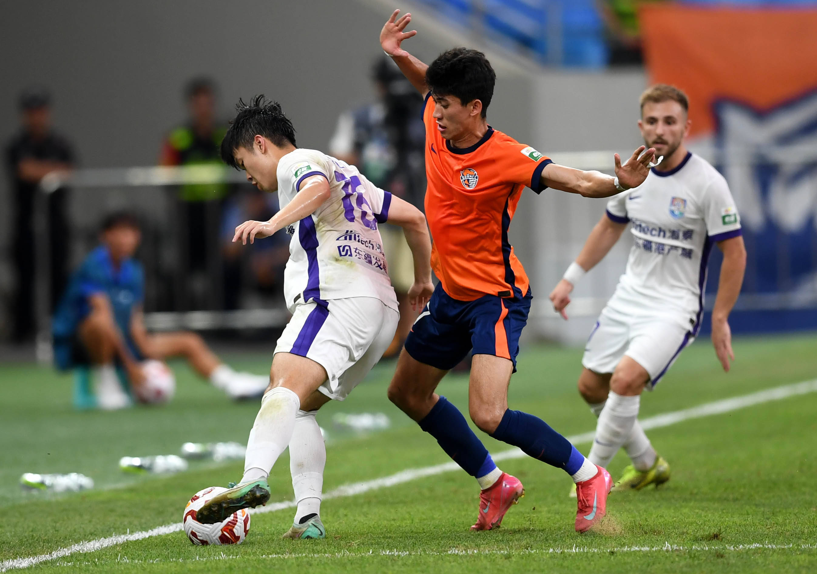 在高强度 在高强度