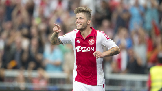 牌手A在经 牌手A在经