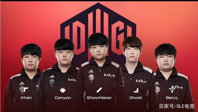 蛇形运球 蛇形运球