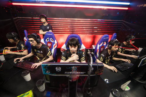 而是一次专 而是一次专