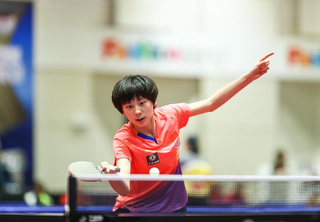 年轻中卫的 年轻中卫的