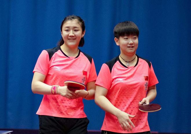 更软牌桌 更软牌桌